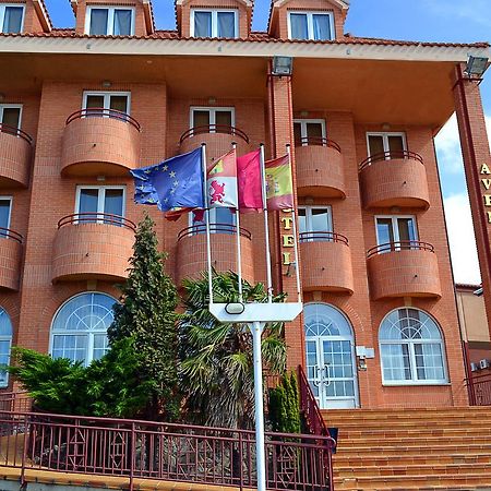 ויידנגוס דל פארמו Hotel Avenida III מראה חיצוני תמונה